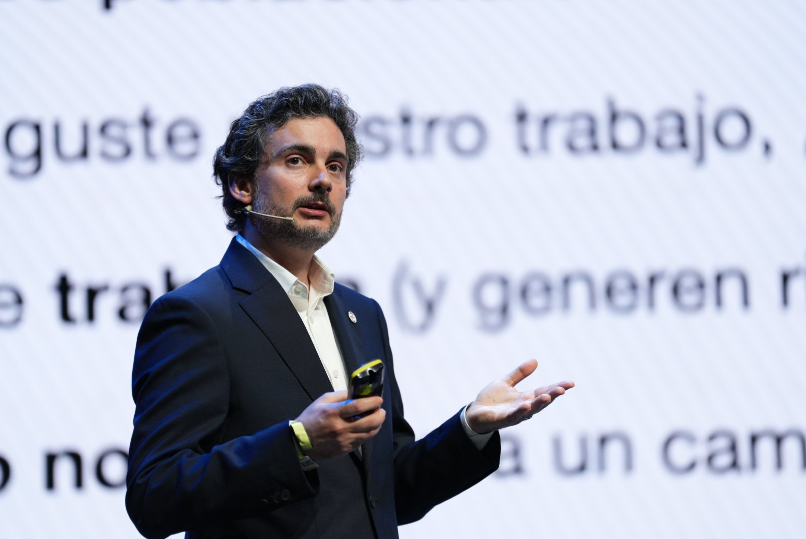 La IA no viene a sustituirnos, sino a transformar la manera en que trabajamos