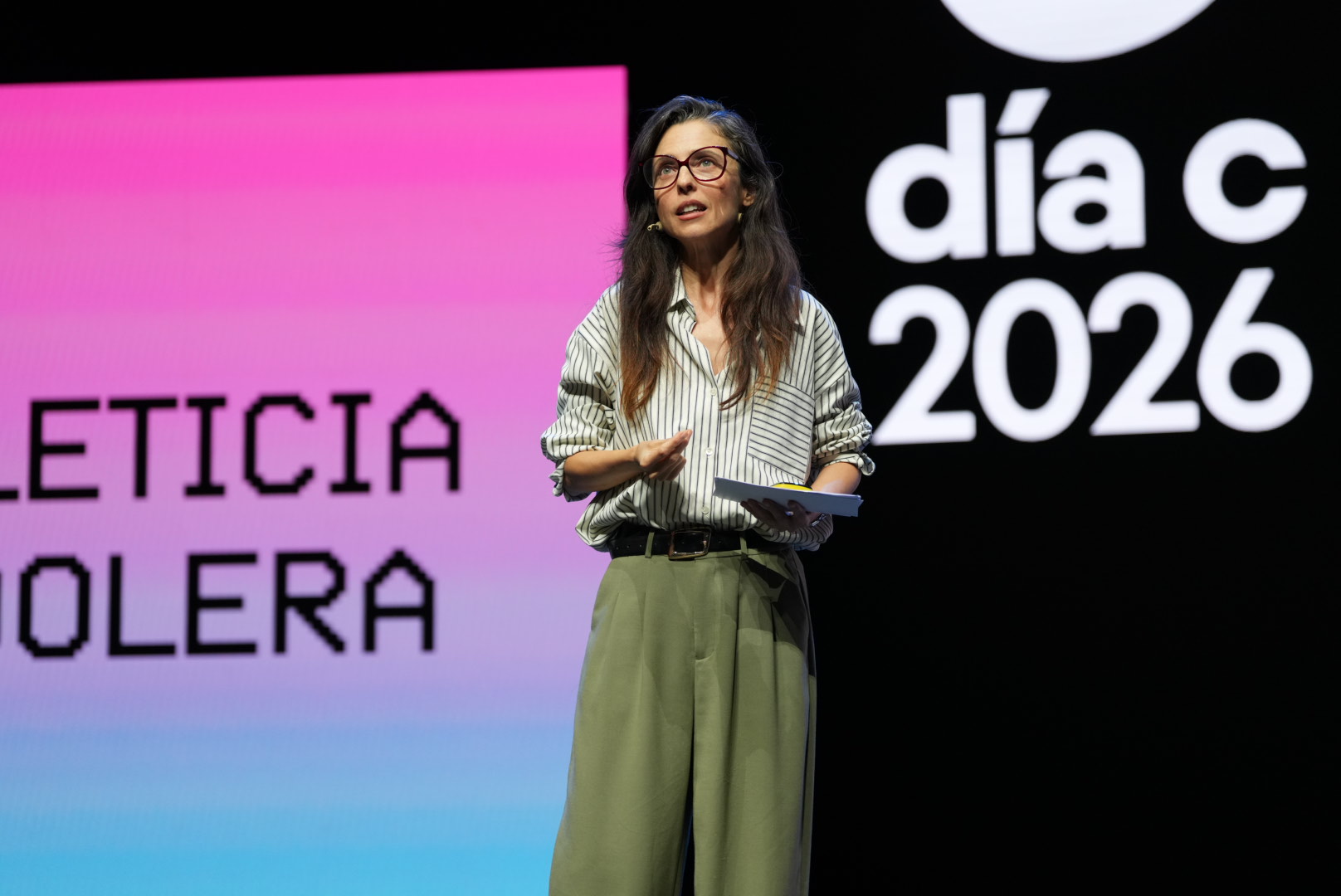 Las historias no solo reflejan la realidad, también la construyen